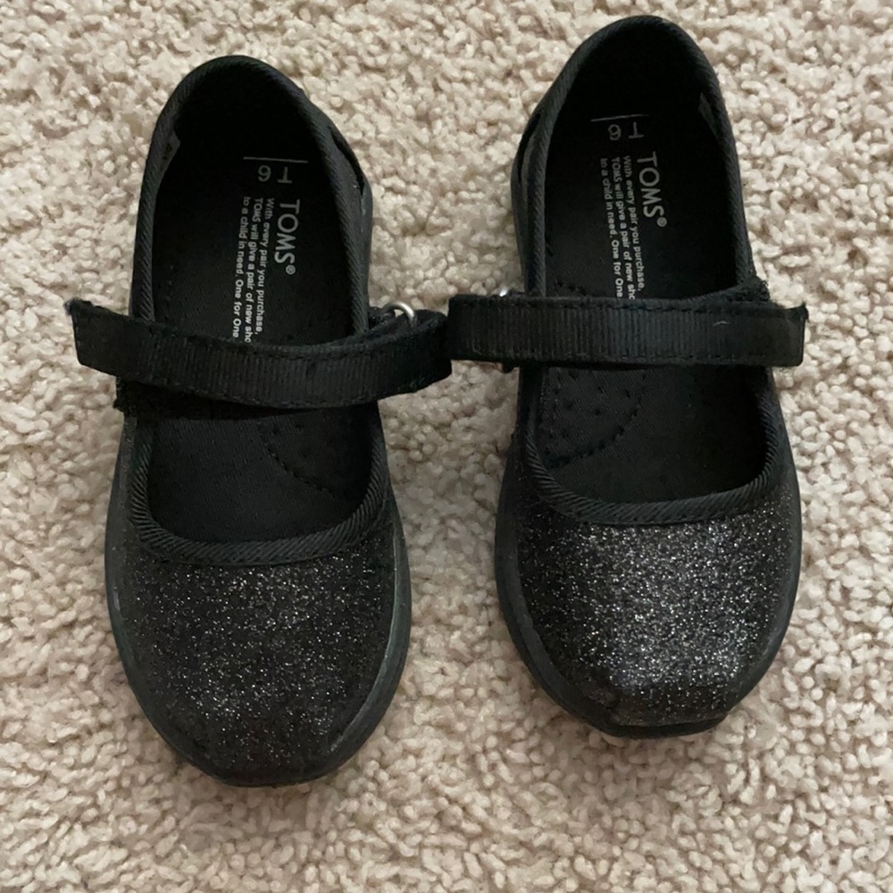 Toddler glitter black toms